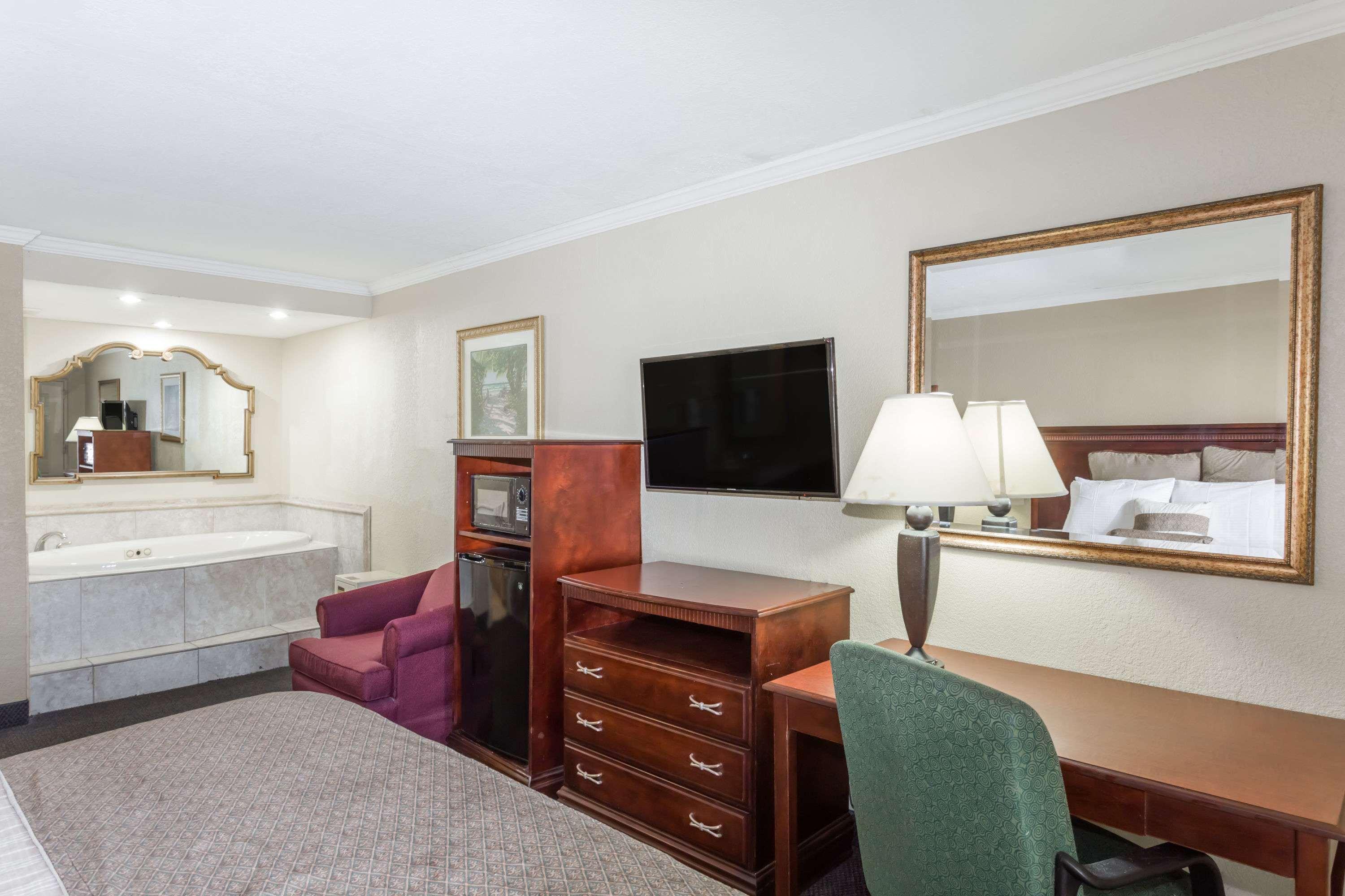 Days Inn By Wyndham Destin Zewnętrze zdjęcie